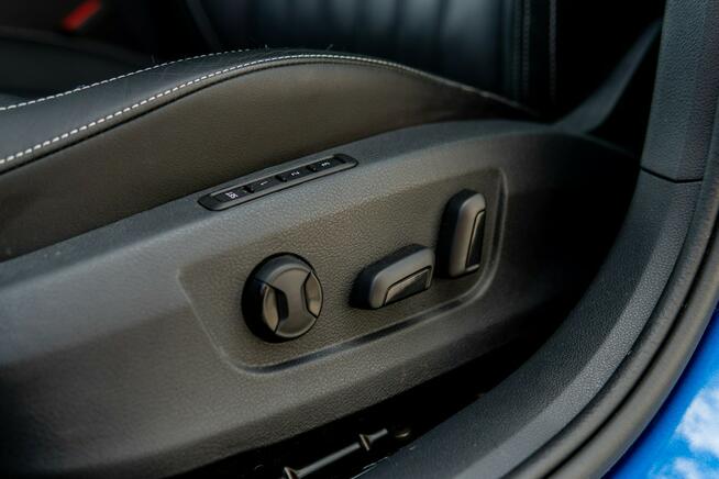 Škoda Superb DCC / VAT 23% / Canton / Asystenci / Hak / Webasto