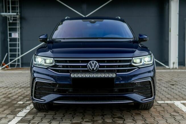 Volkswagen Tiguan Allspace R-line / Full asystenci / Webasto / Hak / 7 miejsc / IQ Lights