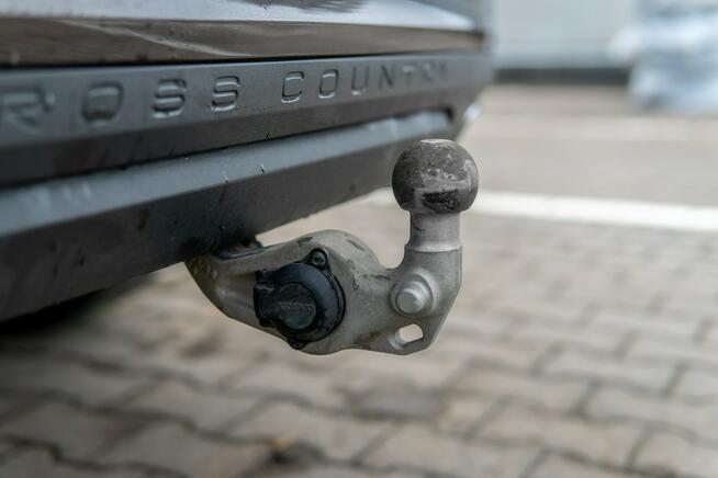 Volvo V60 Cross Country B4 AWD / Harman Kardon / Skóry / VAT 23% / Hak / BLISS / ASO