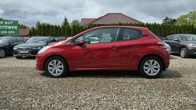 Peugeot 208 navi, PDC