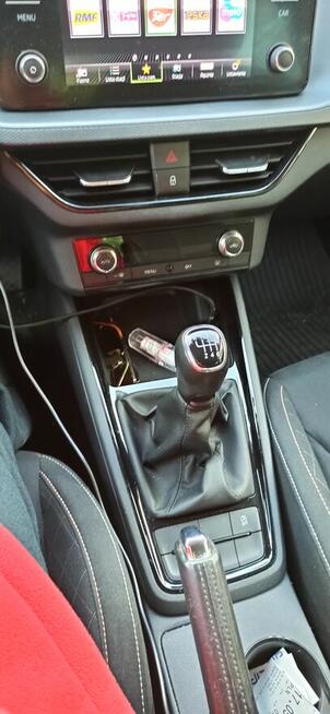 SPRZEDAM SAMOCHOD OSOBOWY