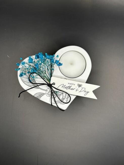 Seria ręcznych odlewów gipsowych na Dzień Matki i nie tylko!