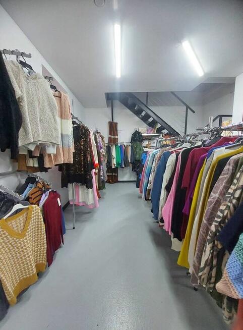 Wynajem lokal handlowy dwu poziomowy 180 m2 Katowice odstepn