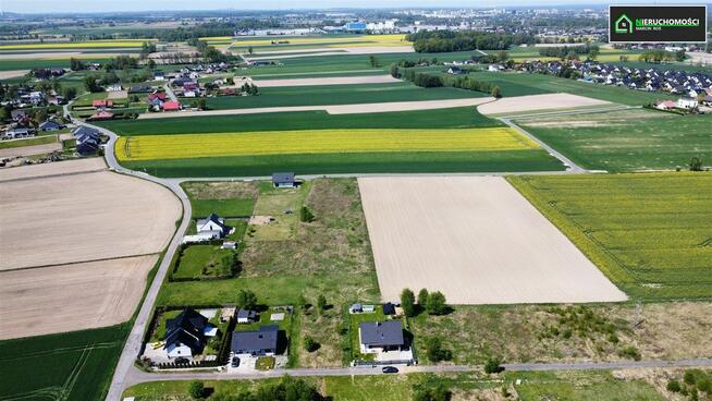 Żory Baranowice, działka z dr.dojazdową i dostępem domediów