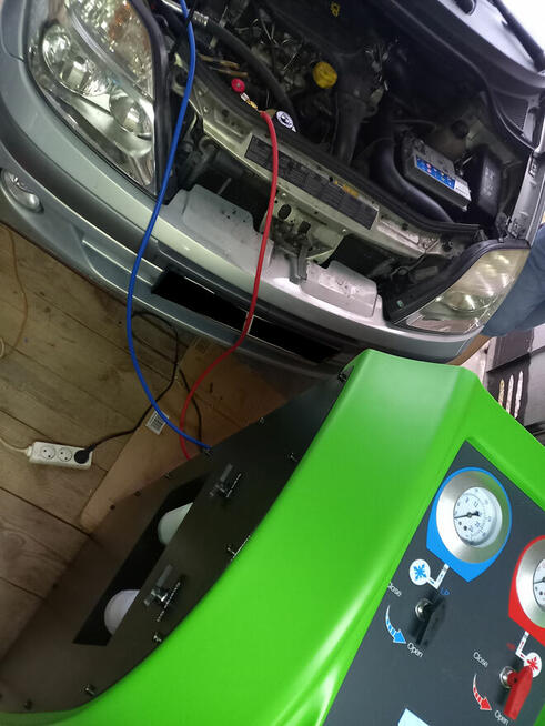 Serwis klimatyzacji samochodowej, nabijanie KLIMY R134