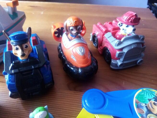 Samochody , maszyny Psi patrol