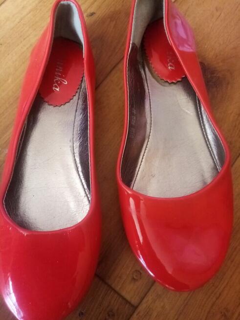 Czerwone damskie baleriny