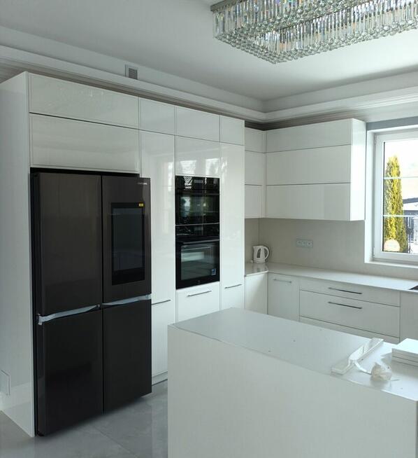 Meble na wymiar.Usługi stolarskie, tapicerstwo