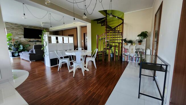 Dom marzeń pod Warszawą cisza, las, konie, 240 m² BEZPOŚREDN