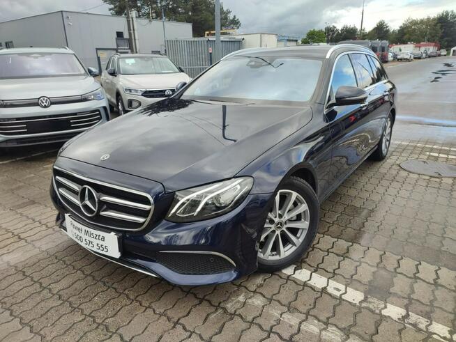 Mercedes E 200 Salon Polska fv23