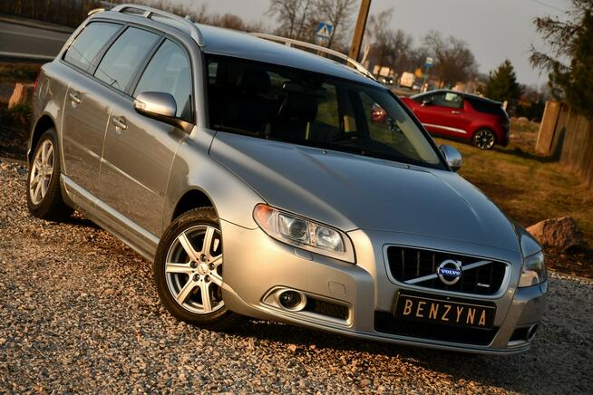 Volvo V70 2.0T#203PS#R DESIGN#Bixenon#Skóry#Climatr#Navi#Serwis#1 Rok Gwarancji!