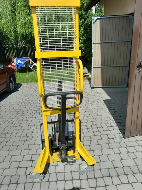 Sprzedam podnosnik ręczny paletowy