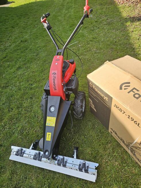 Kosiarka listwowa spalinowa nowa