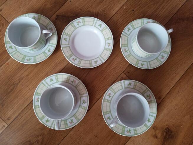 Filiżanki Porcelana Royal Heritange Rose Garden