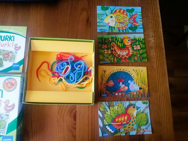 GRANNA sznurki i dziurki , wyszywanki bez igły