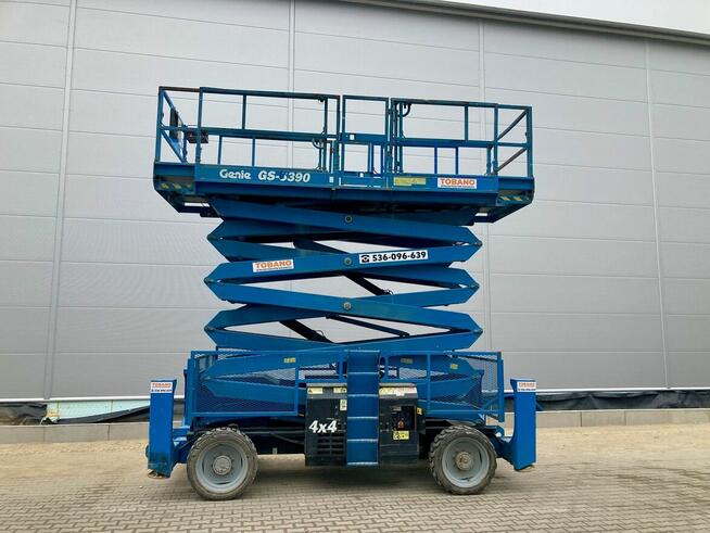 Wynajem podnośników zwyżek nożycowych przegubowych koszowych