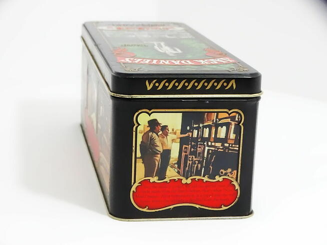 Metalowa ozdobna kolekcjonerska puszka Jack Daniels