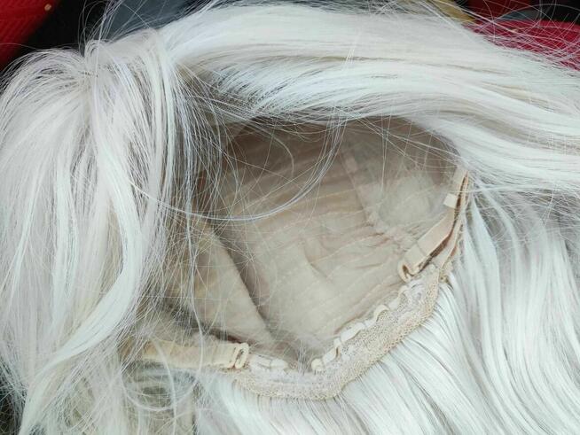 Peruka blond peruka wlosy biale długie kręcone Nowa 2 5 damska