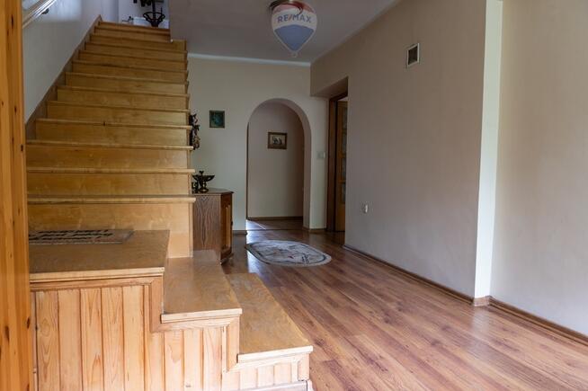 Ustroń centrum - dom z potencjałem usługowym .