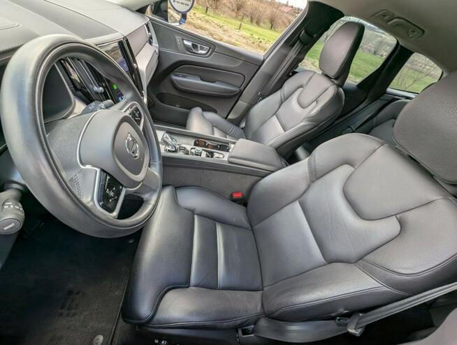 Volvo XC 60 Roczna Gwarancja, kamera 360