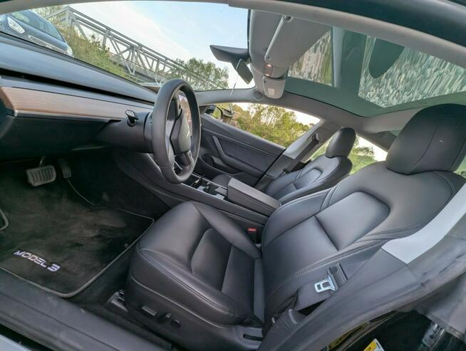 Tesla Model 3 Roczna Gwarancja!