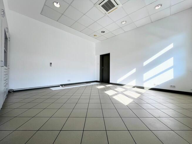 Funkcjonalny lokal biurowy 35 m2 ul. Mikołajczyka