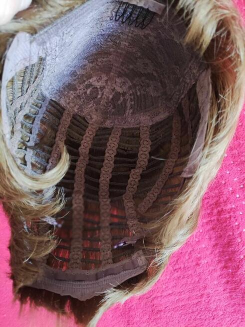 Peruka Krótkie Włosy Damska dla Kobiet Włosy krótkie brąz nowa