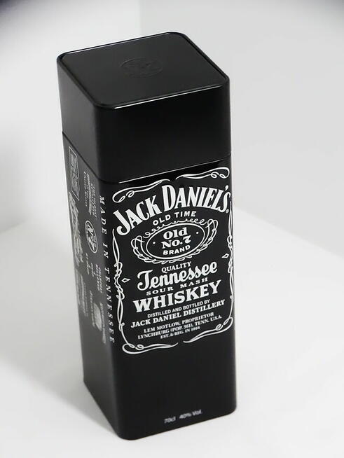 Metalowa czarna kolekcjonerska puszka Jack Daniels No. 2 Br