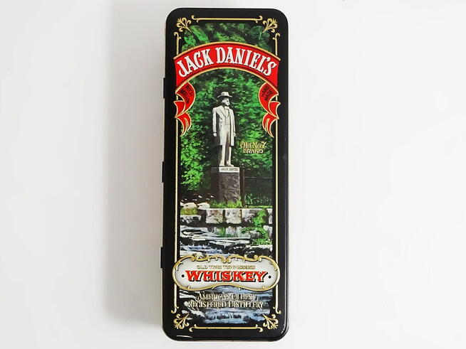 Metalowa ozdobna kolekcjonerska puszka Jack Daniels
