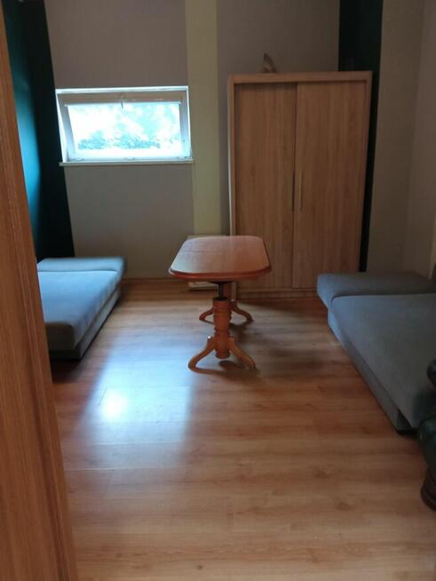 Wynajmę pokój dwuosobowy dla Pary pracującej