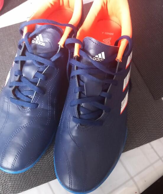 Sprzedam Nowe, oryginalne korki marki ADIDAS