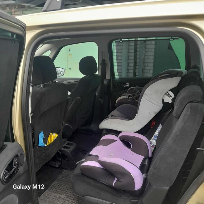 Ford Galaxy GHIA 2.0 PB