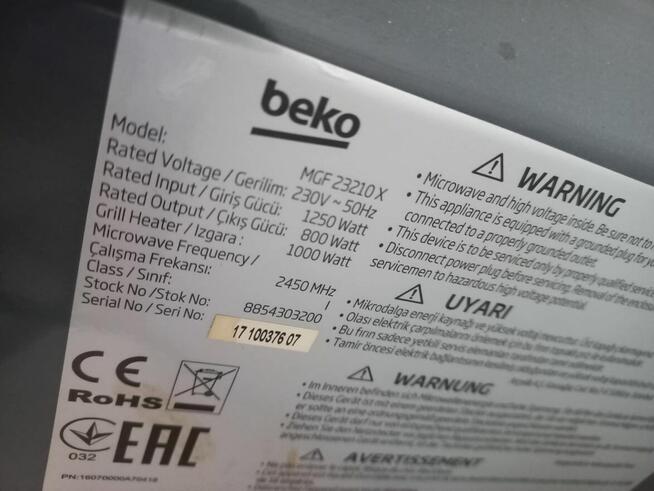 Kuchenka Mikrofalówka Beko MGF 23210 X z Funkcją Grilla.