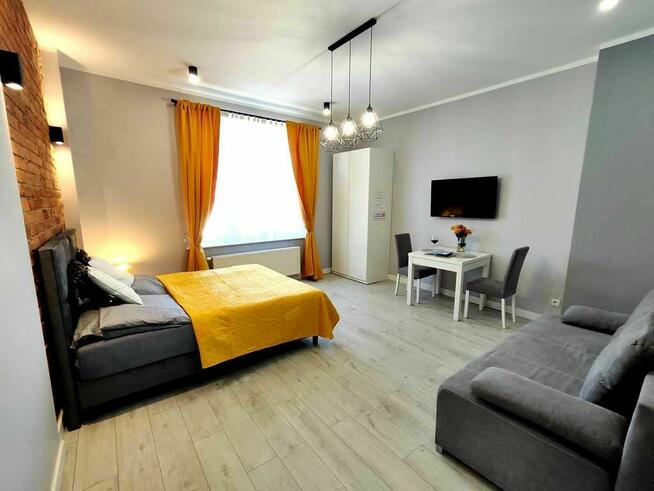 400 metrów od morza i plaży - Wynajem Pokoje i Apartamenty