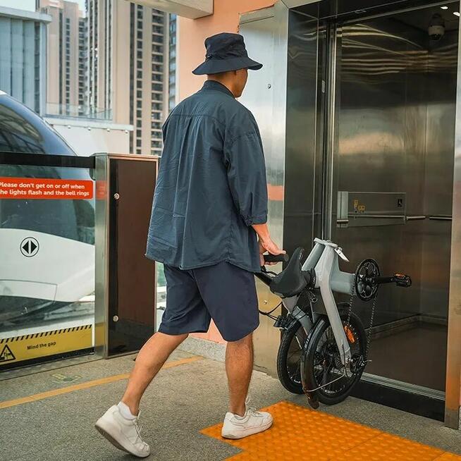 FIIDO D11 2025 lekki składak elektryczny 250W 19,5kg do 90km