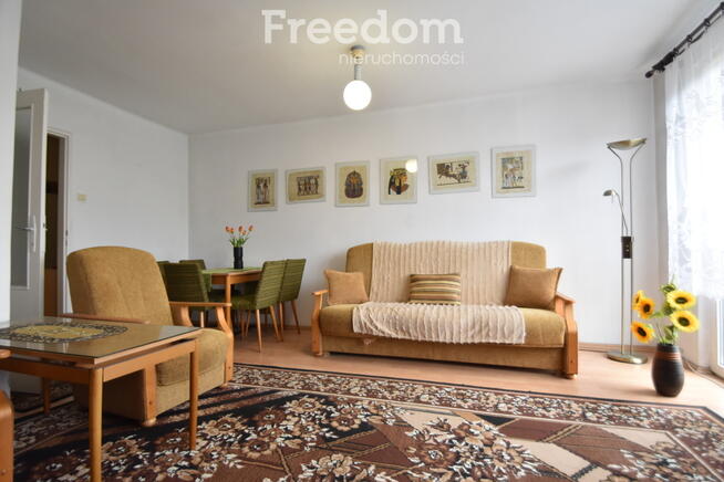 Słoneczne mieszkanie do własnej aranżacji.