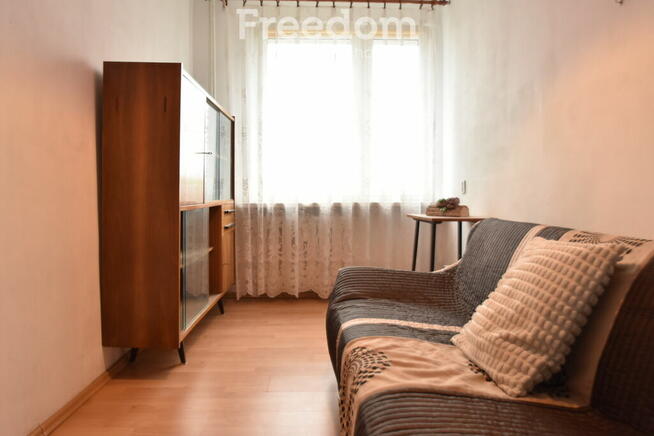 Słoneczne mieszkanie do własnej aranżacji.