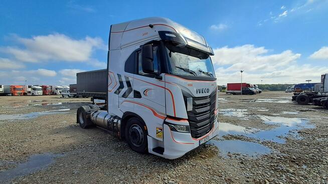 Iveco as 440 s49