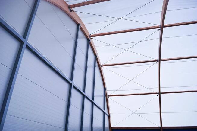 Kompleks Sportowy – Hala 17×78: 2 korty i domek klubowy