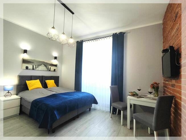 400 metrów od morza i plaży - Wynajem Pokoje i Apartamenty