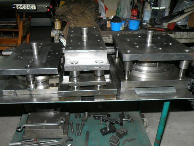 Narzędzia do produkcji koszy metalowych