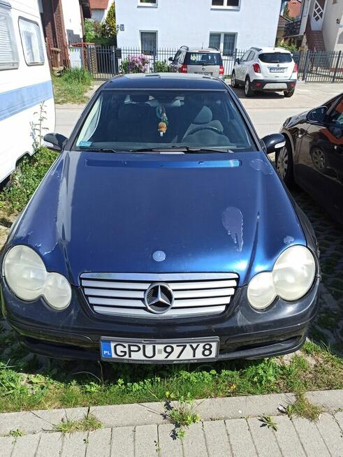 Syndyk sprzedaje Udział w samochodzie osobowym