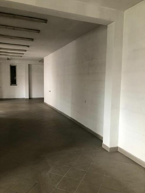 Budynek usługowy trasa DK61 duża działka handel przemysł