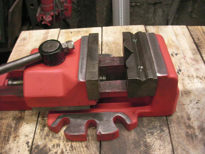 Imadło Maszynowe -wiertarskie TYP 6542-80 BIASOL-BIAL