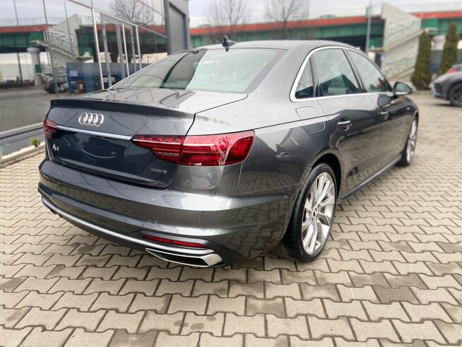 Audi A4 45 TFSI quattro S tronic S line