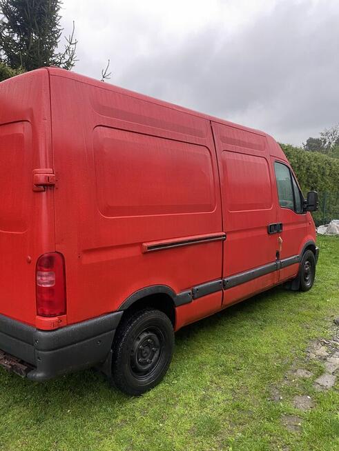 Wywozy .sprzątania posesji. Przeprowadzki .transport