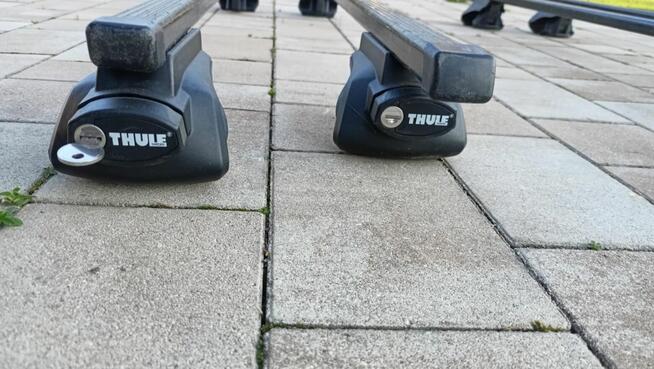 Bagażnik belki na relingi Thule Squarebar 120cm na kluczyk