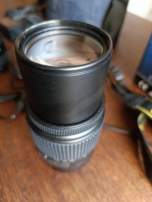 Nikon D3200 / obiektyw VR DX AF-S Nikkor 18-55 55-300