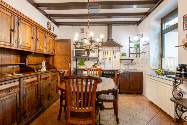 Willa Wandocława – przedwojenny szyk i prestiż