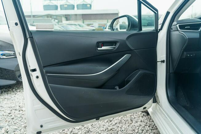 Toyota Corolla Comfort Style Tech Sedan Hybrid